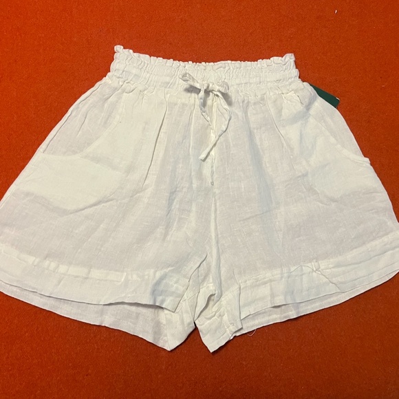 Retro white high waist pure linen gathered shorts bermudas NWT - Picture 2 of 9